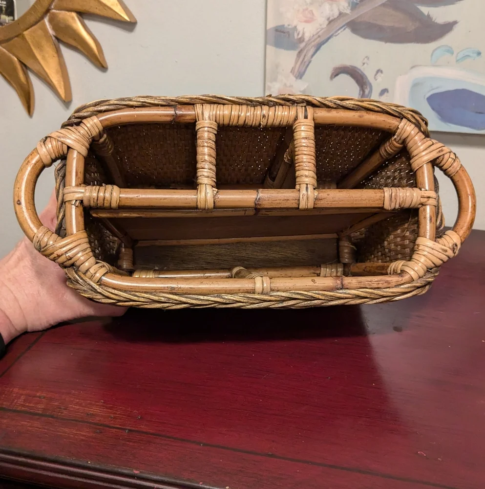 Basket Utensil Caddy Divided Storage Bohemian Organizer Vintage EUC Brown Wicker